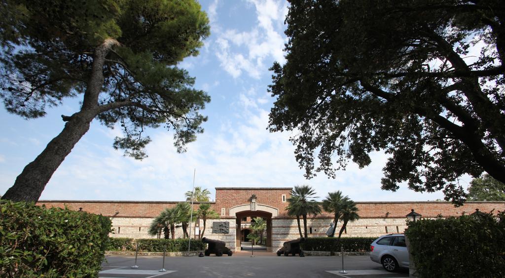 Fortino Napoleonico Ancona Esterno foto
